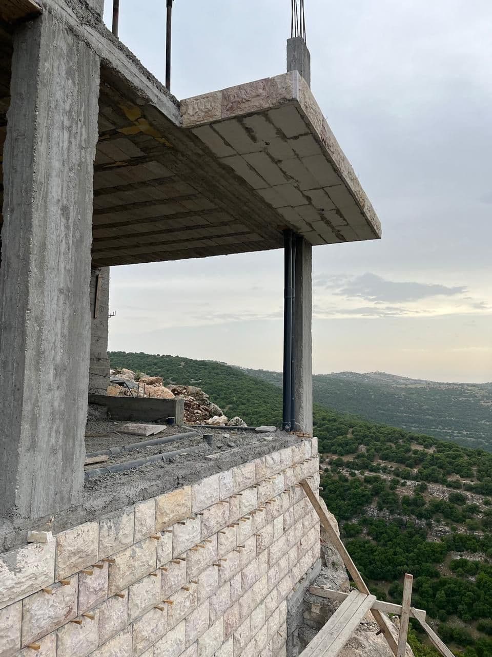 Jordan Castle Resort